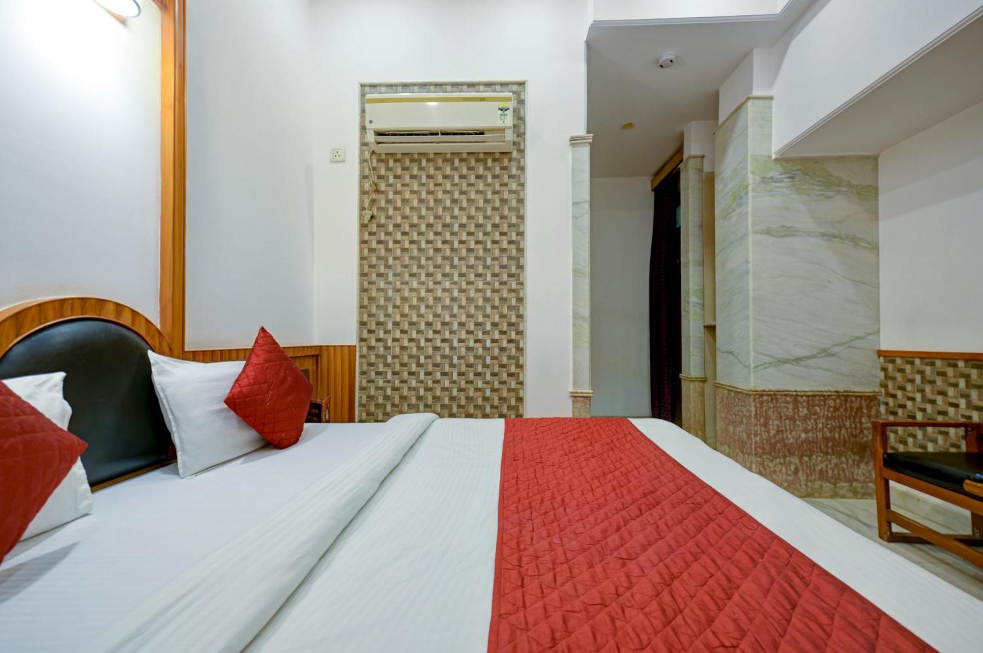 The Natraj Yes Please -New Delhi Hotel Ngoại thất bức ảnh