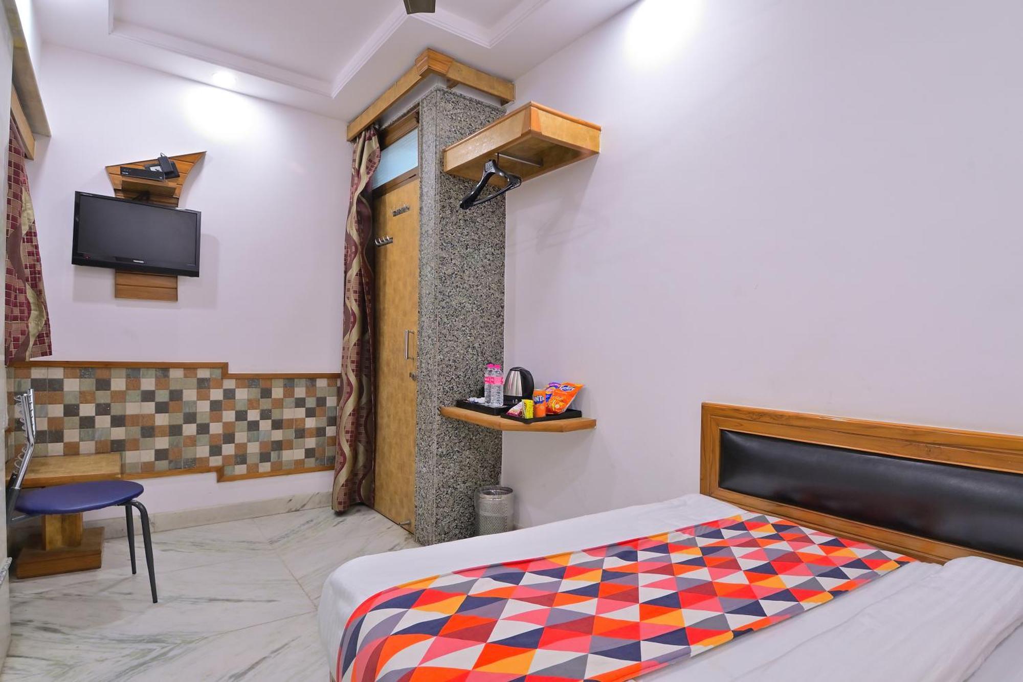 The Natraj Yes Please -New Delhi Hotel Ngoại thất bức ảnh