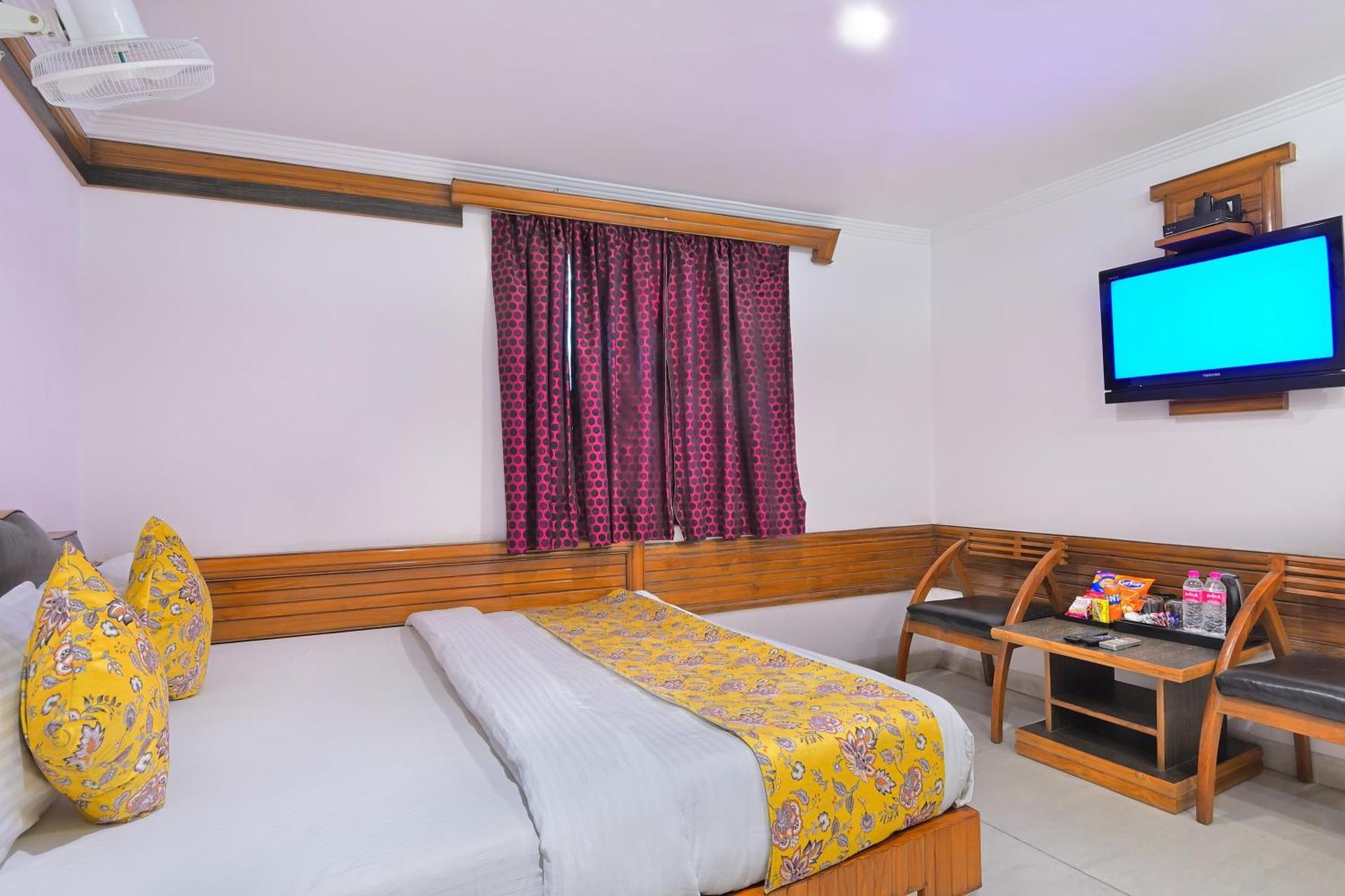 The Natraj Yes Please -New Delhi Hotel Ngoại thất bức ảnh