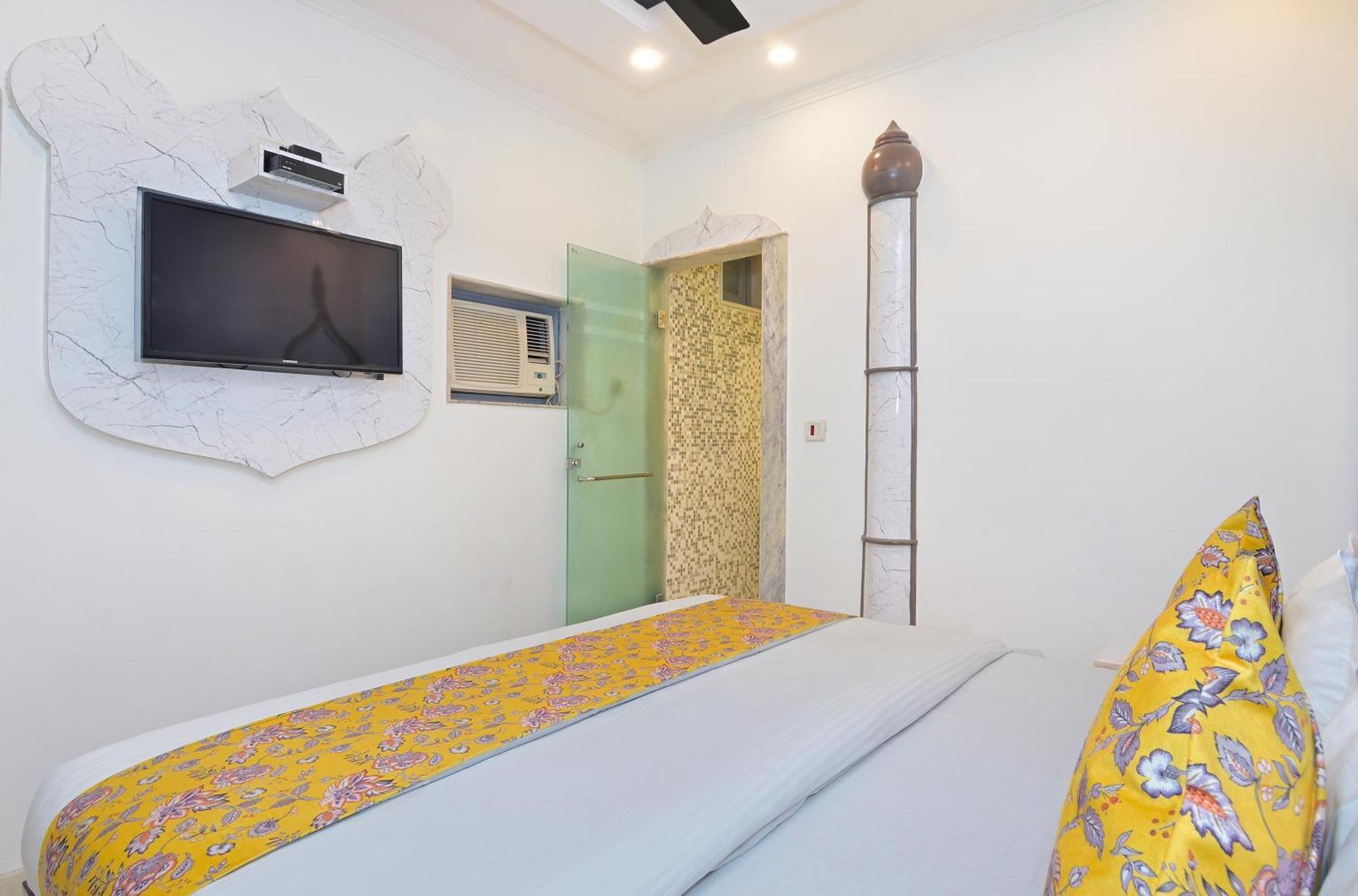 The Natraj Yes Please -New Delhi Hotel Ngoại thất bức ảnh