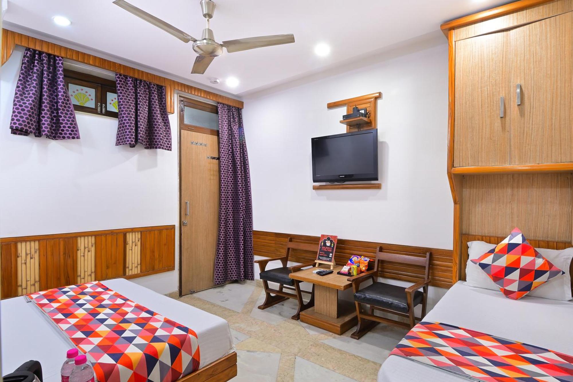 The Natraj Yes Please -New Delhi Hotel Ngoại thất bức ảnh
