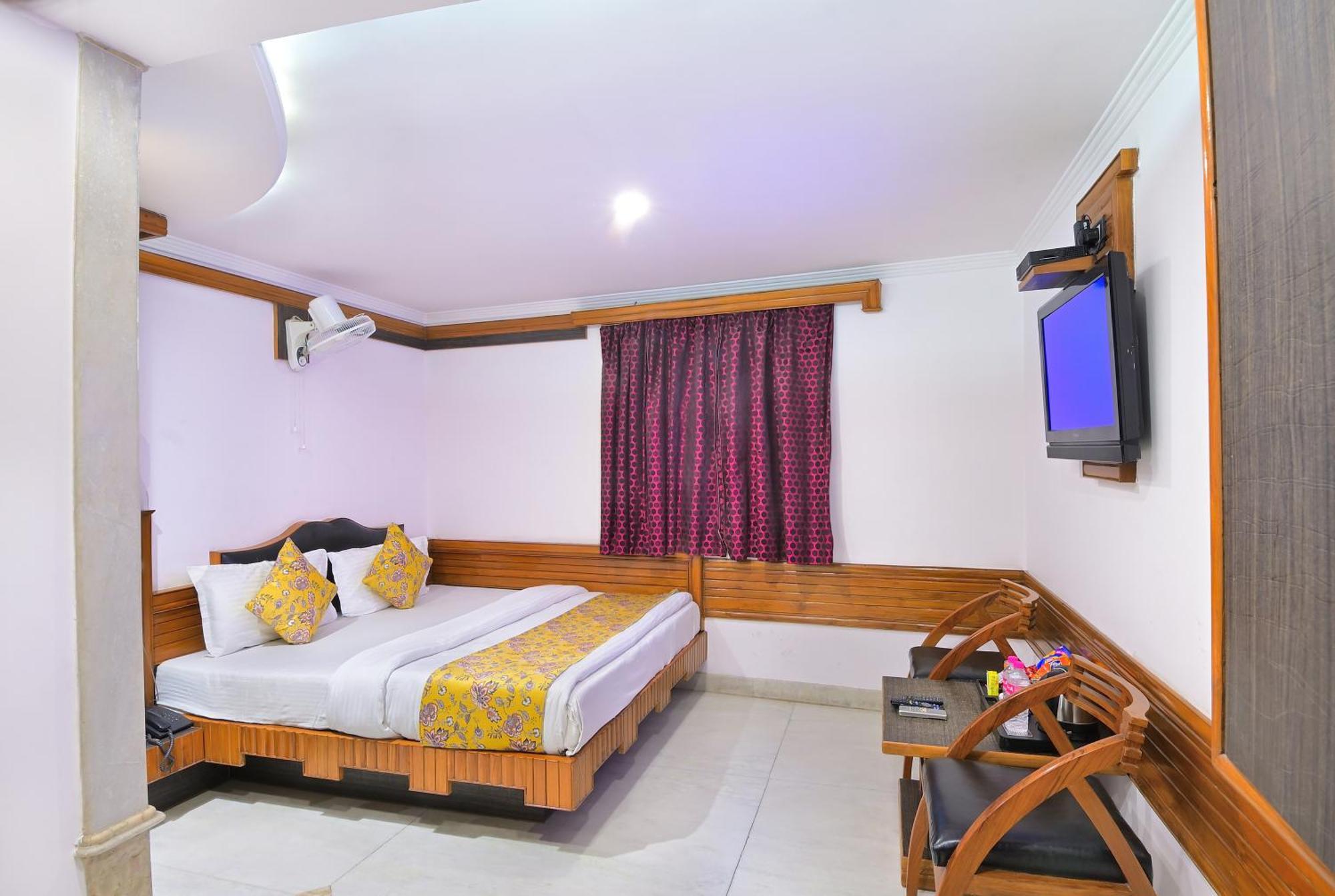 The Natraj Yes Please -New Delhi Hotel Phòng bức ảnh